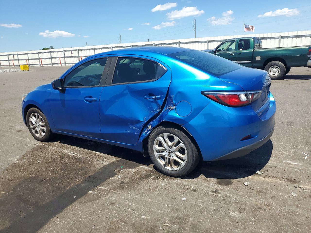 2017 TOYOTA YARIS IA BASE — снимка 2