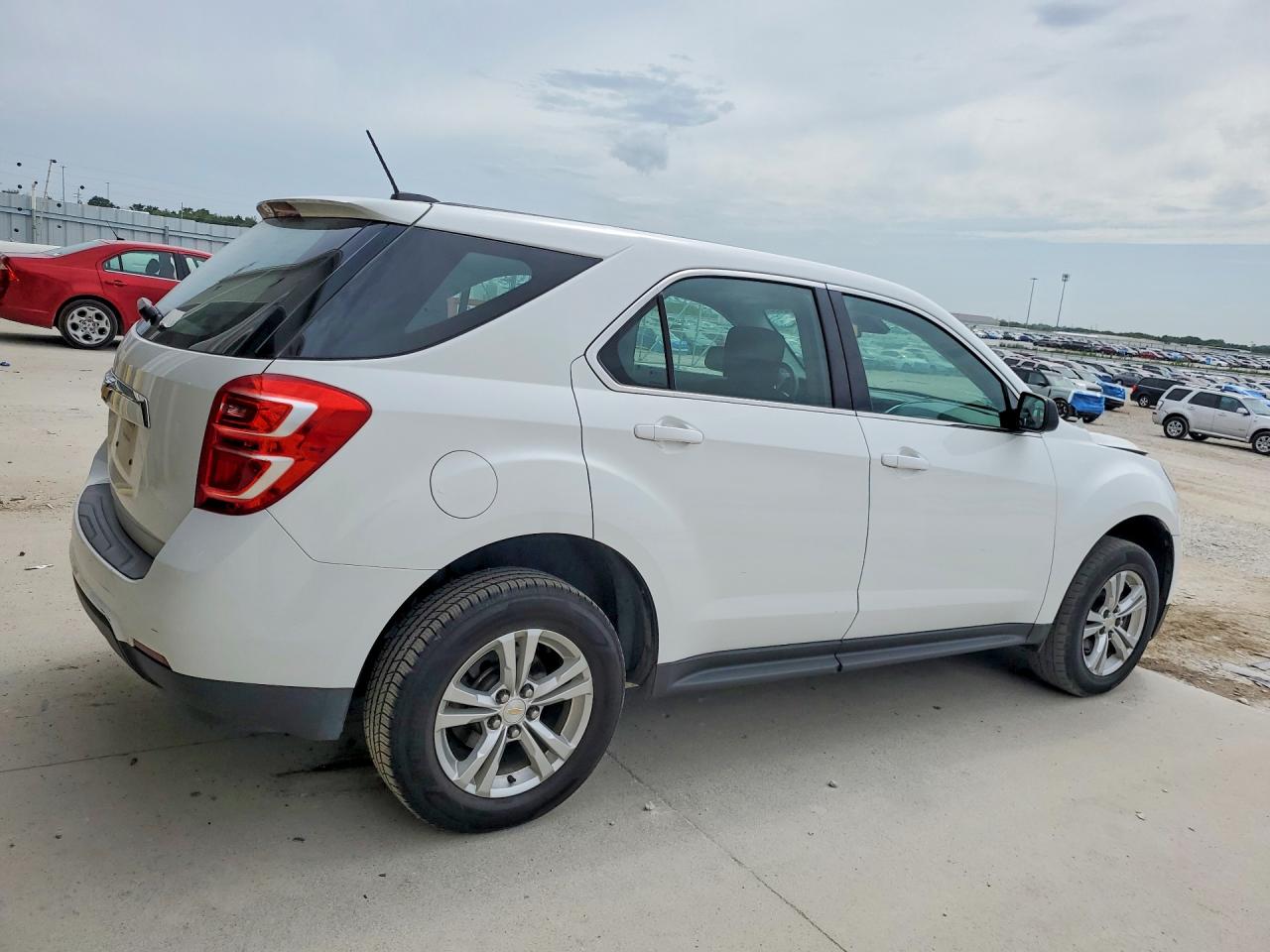 2017 CHEVROLET EQUINOX LS — снимка 3