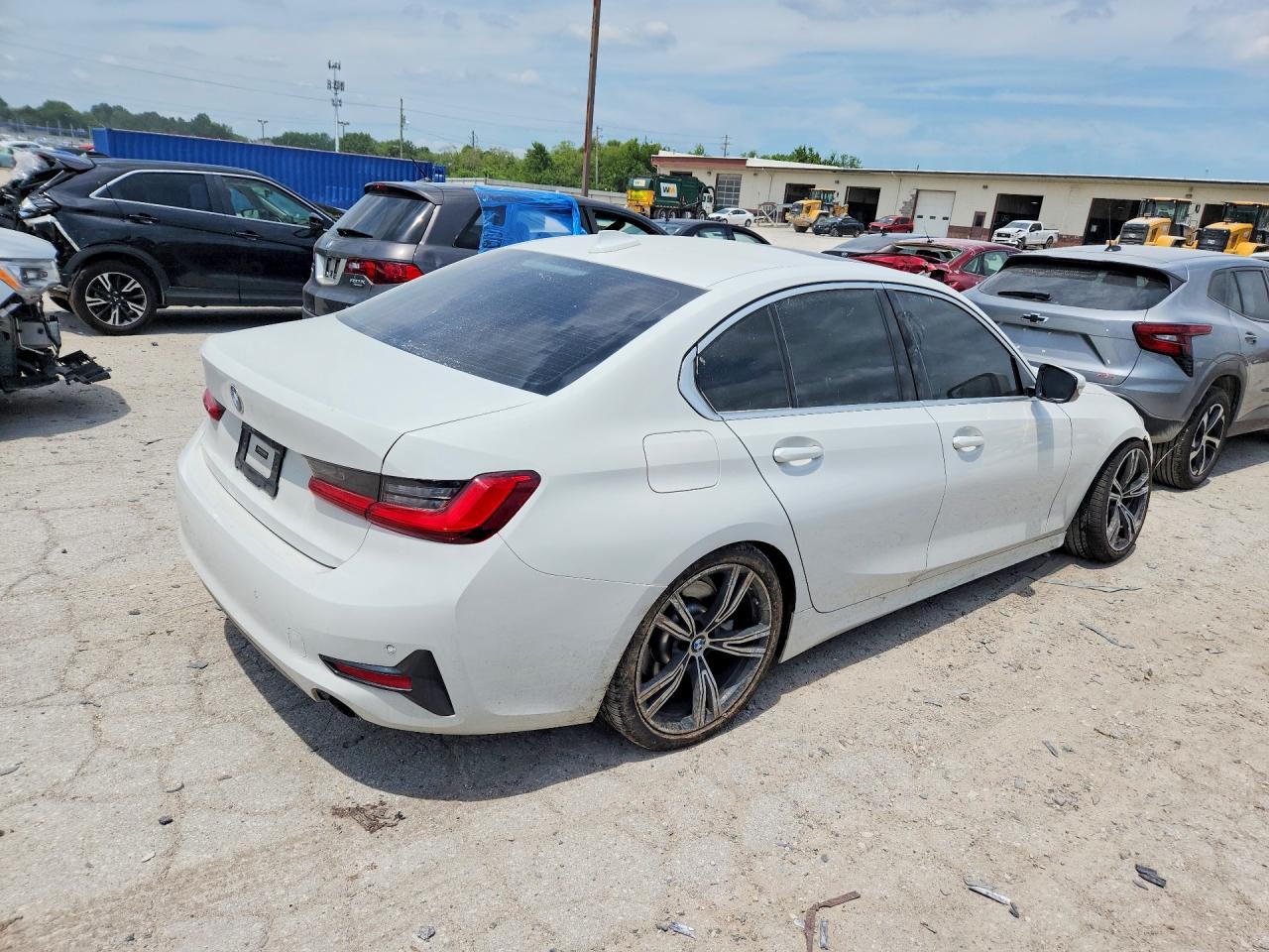 2020 BMW 330XI — снимка 3
