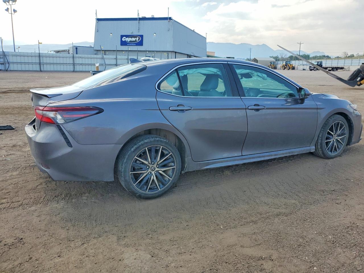 2022 TOYOTA CAMRY SE — снимка 3