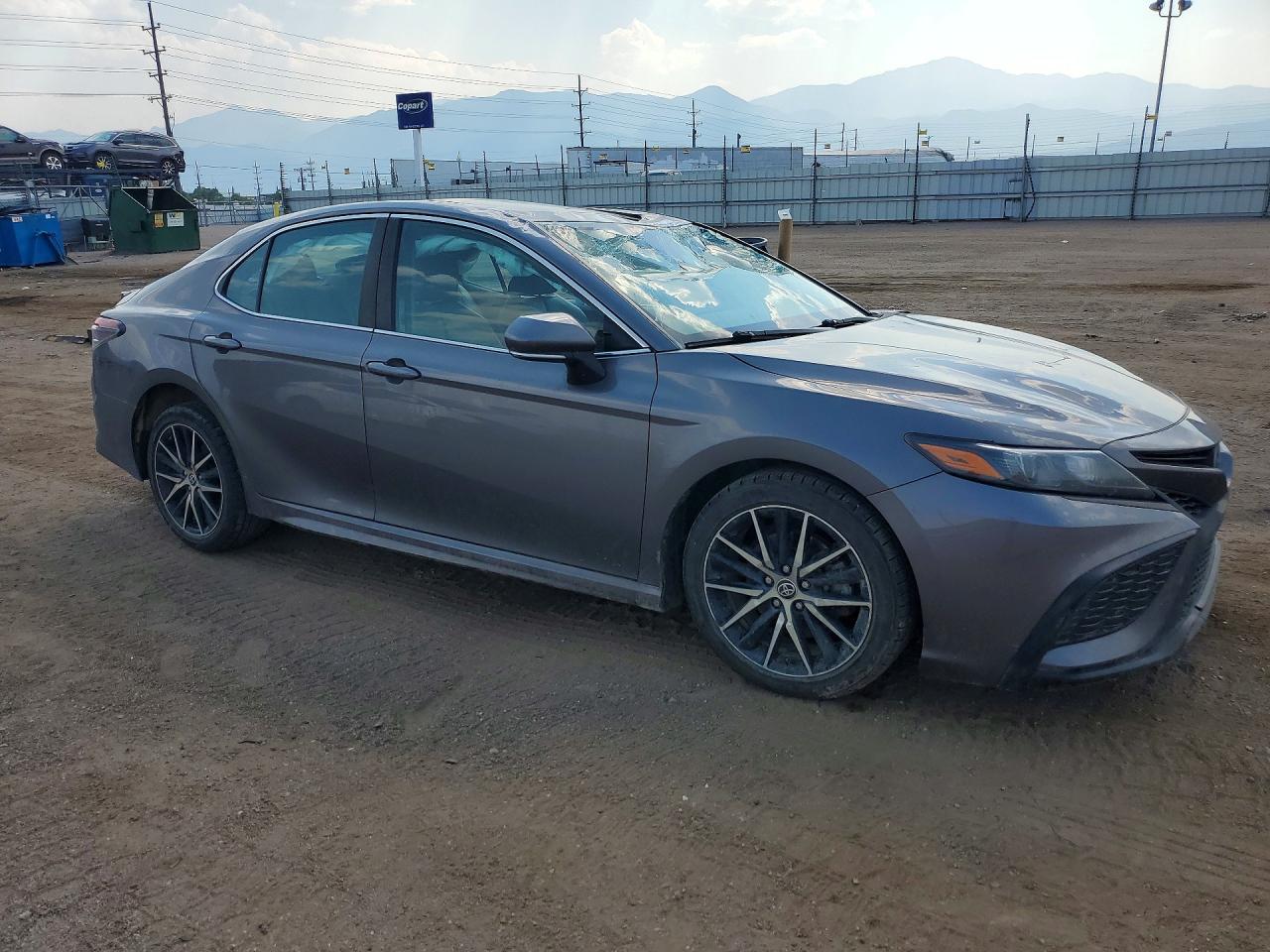 2022 TOYOTA CAMRY SE — снимка 4