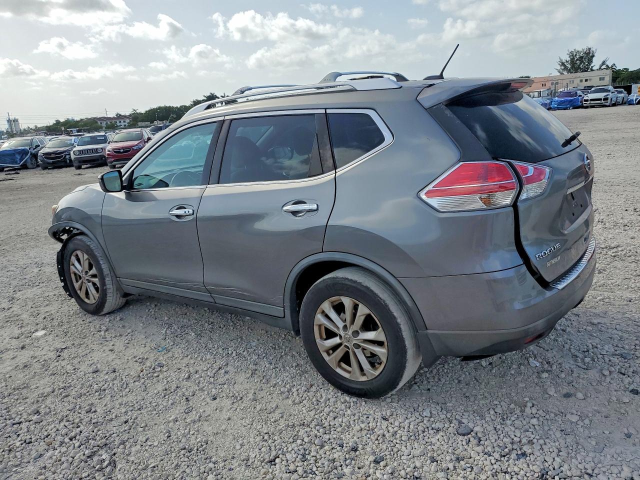 2016 NISSAN ROGUE SV — снимка 2