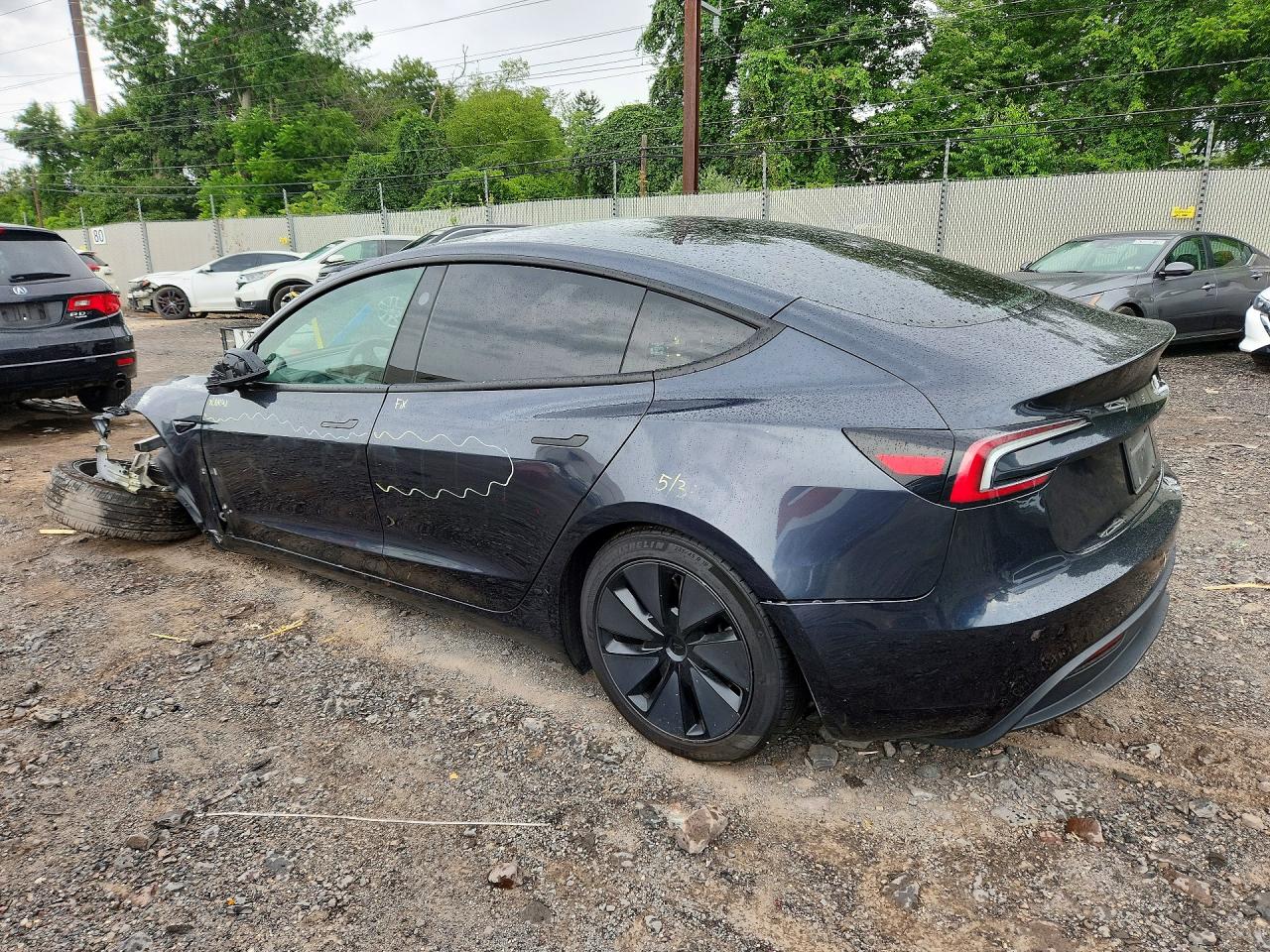 2025 TESLA MODEL 3 — снимка 2