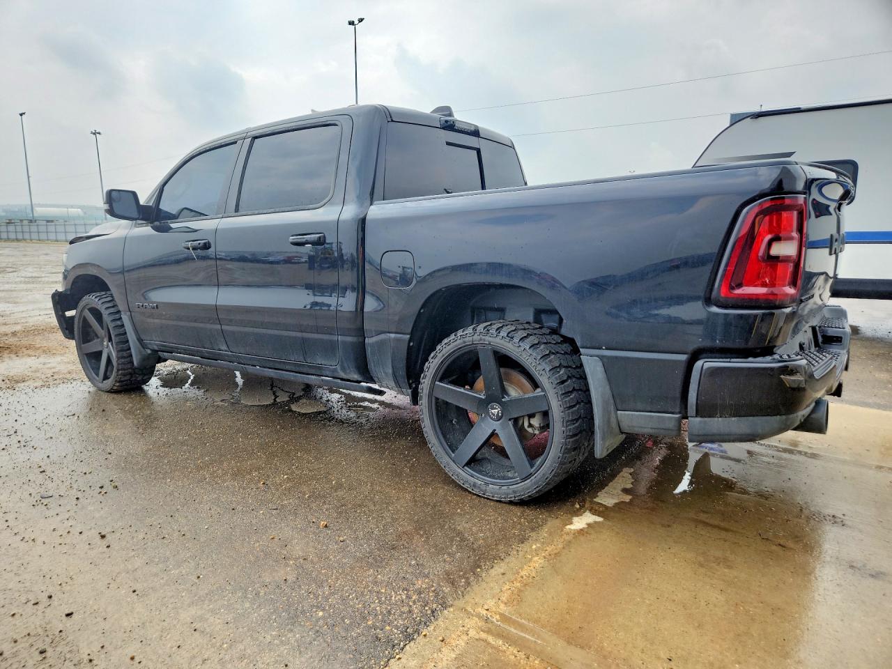 2025 RAM 1500 SPORT — снимка 2