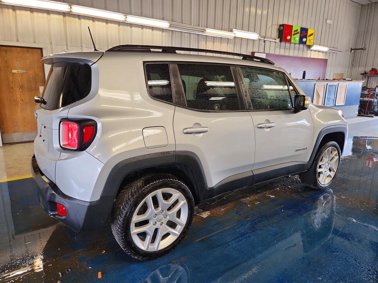 2021 JEEP RENEGADE LATITUDE — снимка 3