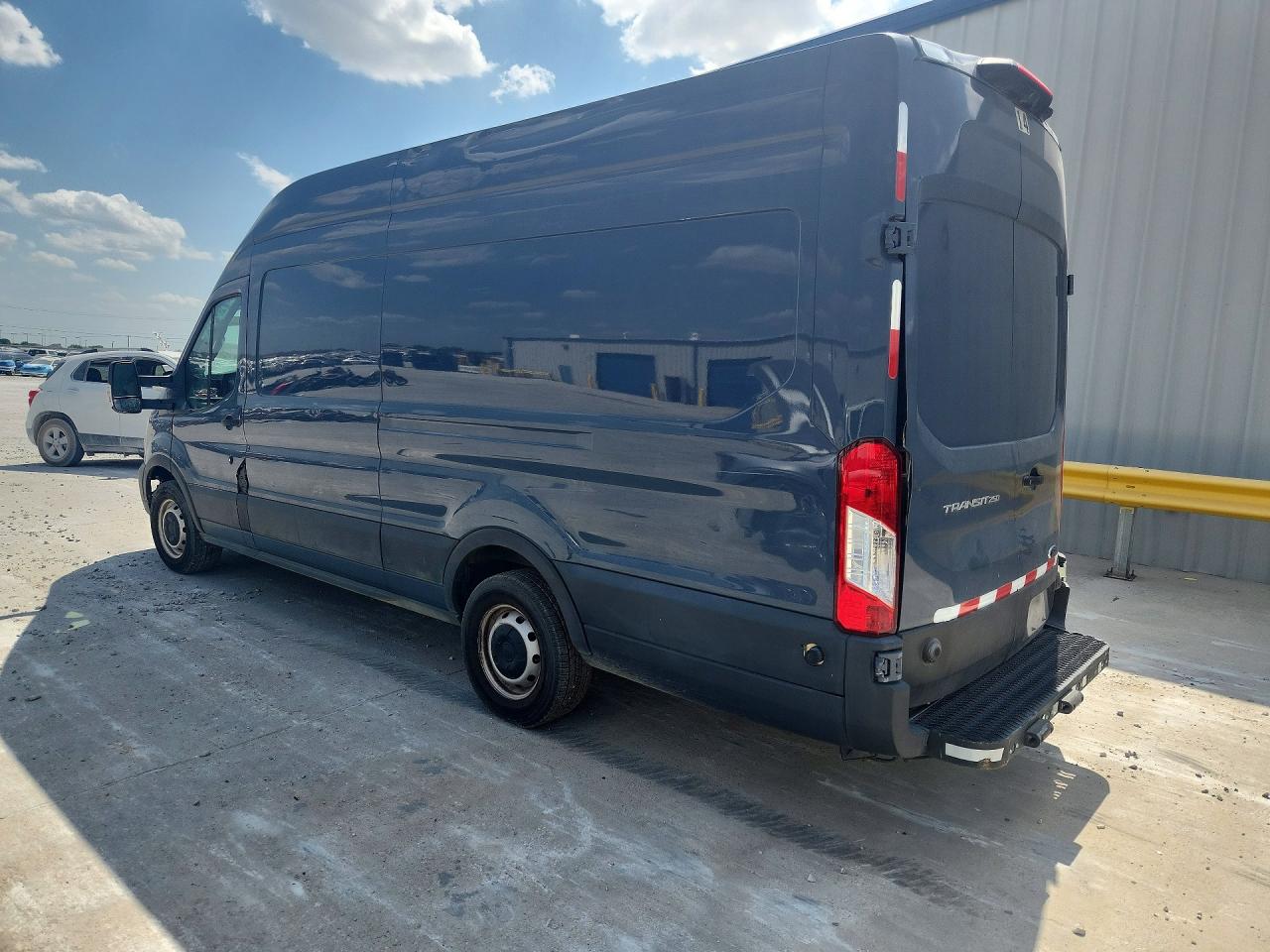2021 FORD TRANSIT T-250 — снимка 2