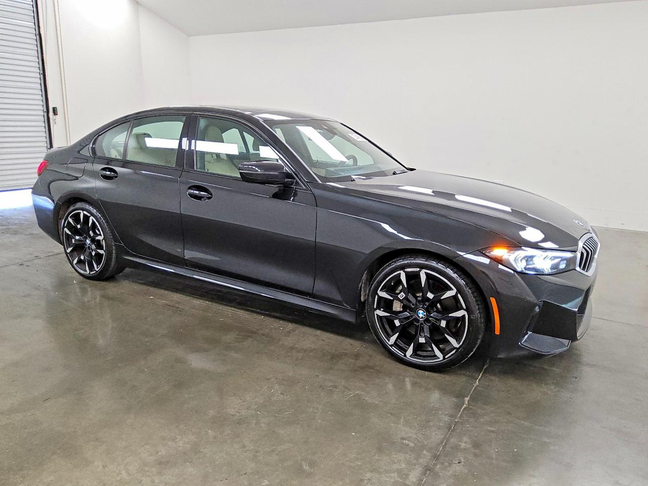 2026 BMW 330I NA — снимка 4