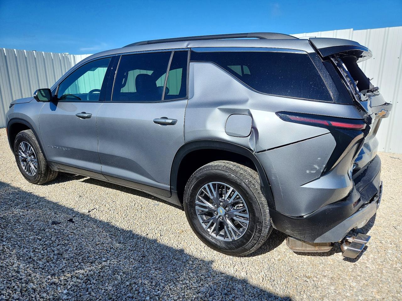 2026 CHEVROLET TRAVERSE LT — снимка 2
