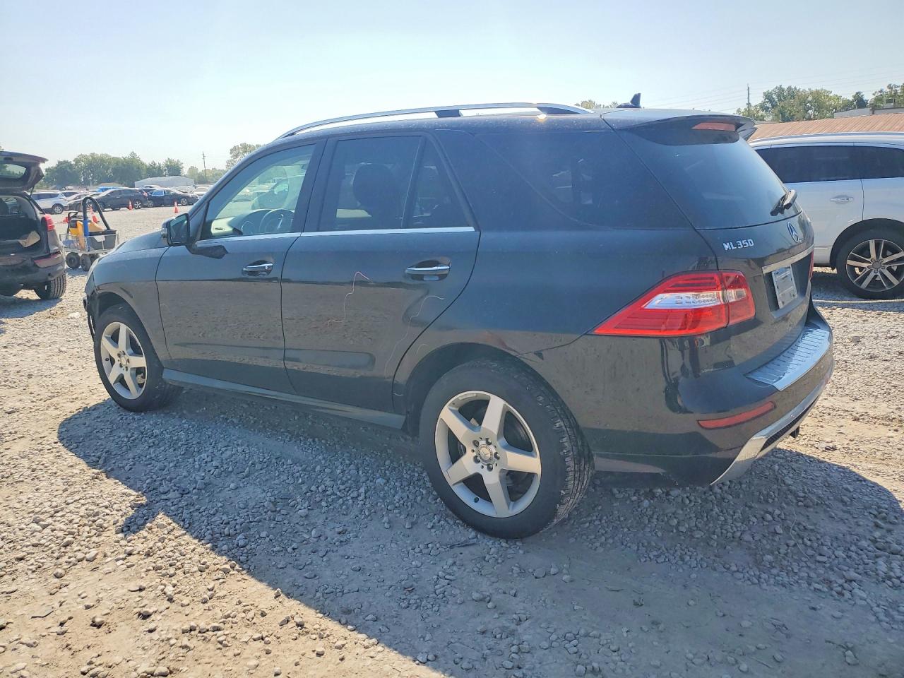 2015 MERCEDES-BENZ ML 350 4MATIC — снимка 2