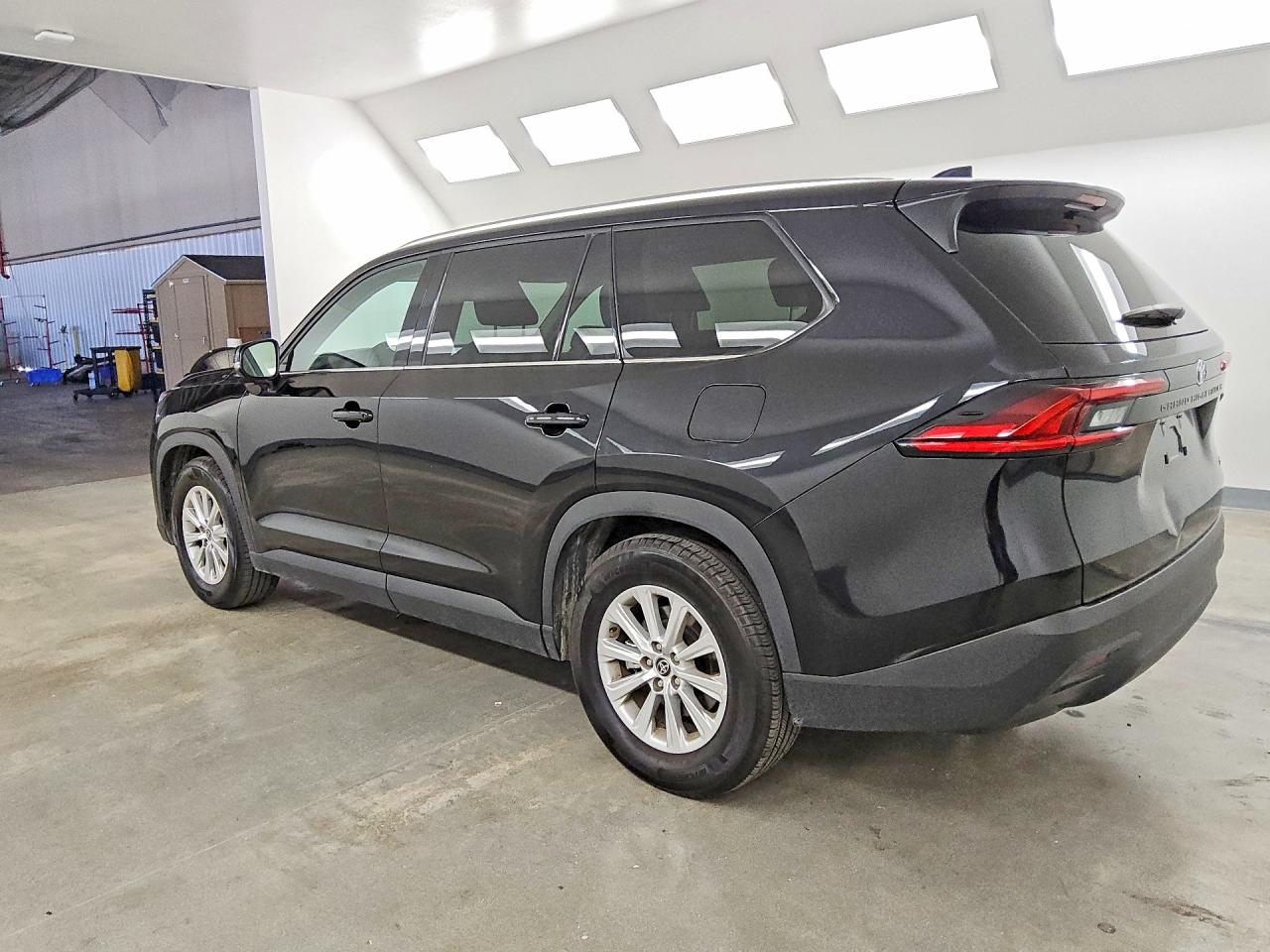 2025 TOYOTA GRAND HIGHLANDER XLE — снимка 2