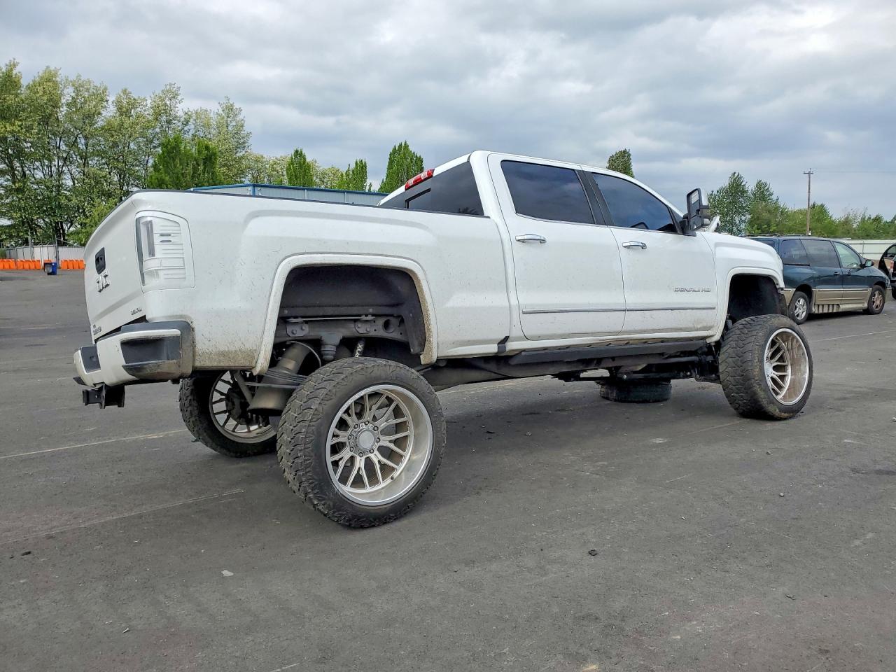 2017 GMC SIERRA K2500 DENALI — снимка 3