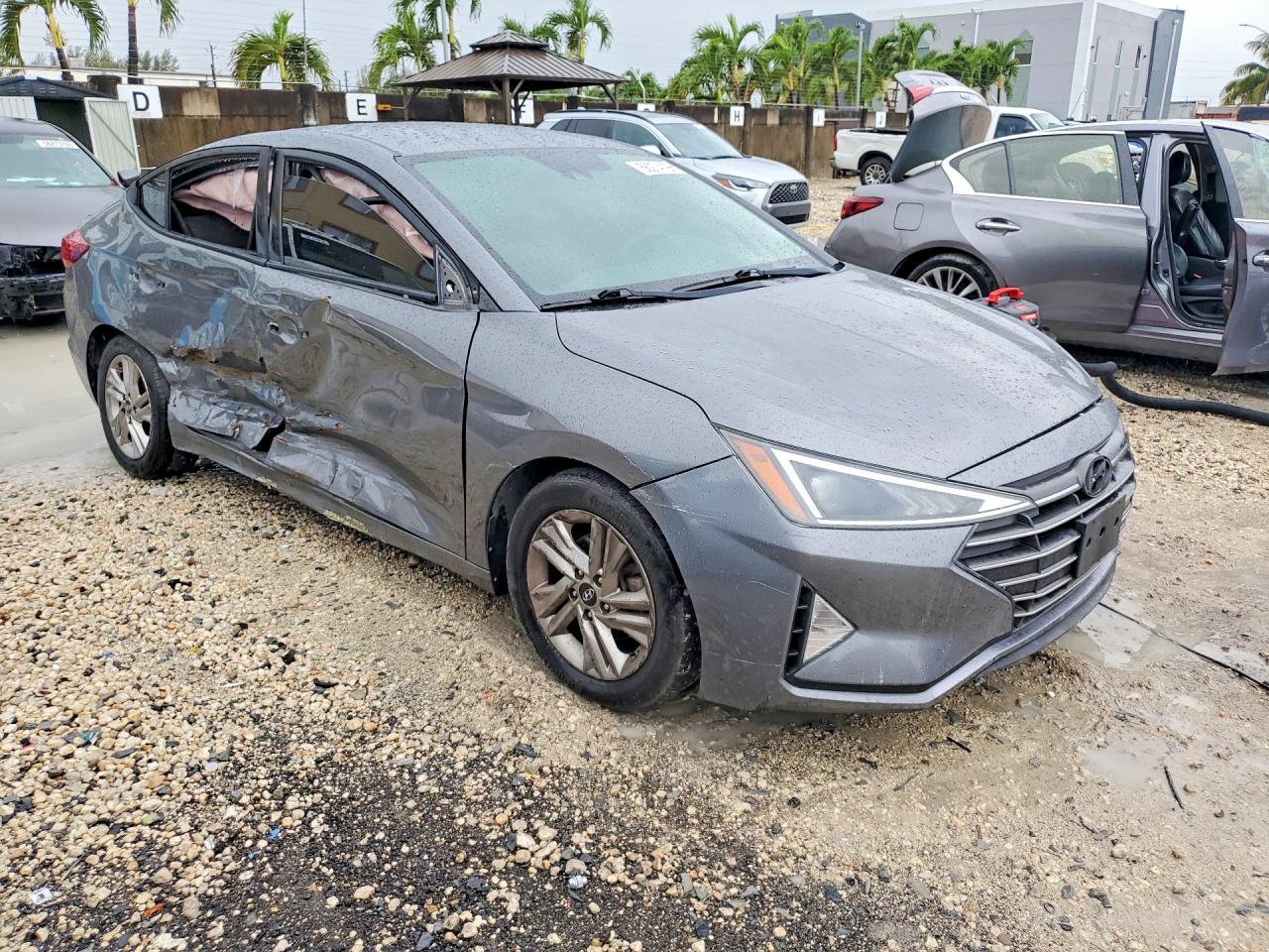 2020 HYUNDAI ELANTRA SEL — снимка 4