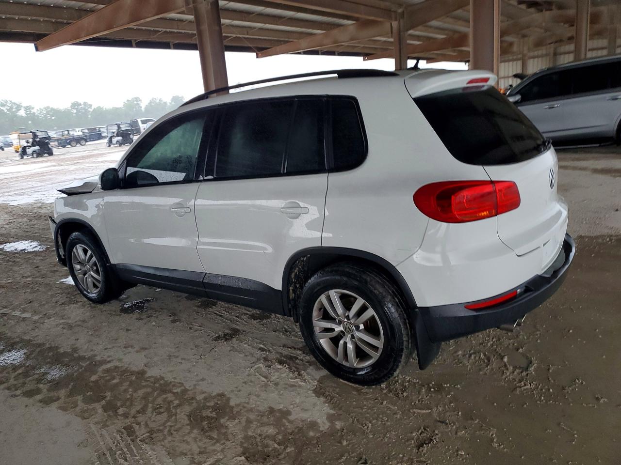 2016 VOLKSWAGEN TIGUAN S — снимка 2