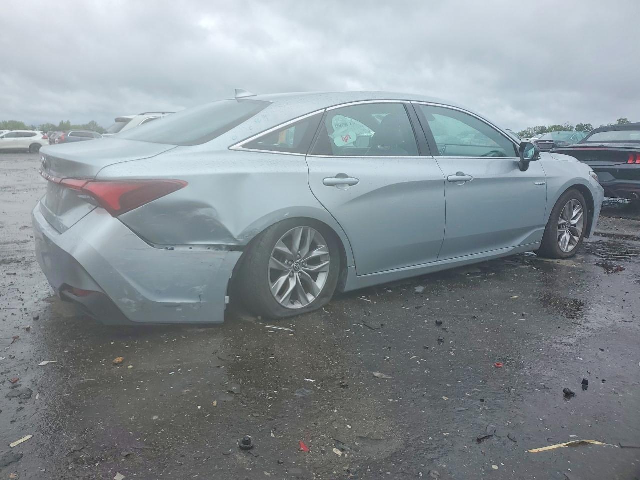2021 TOYOTA AVALON XLE — снимка 3