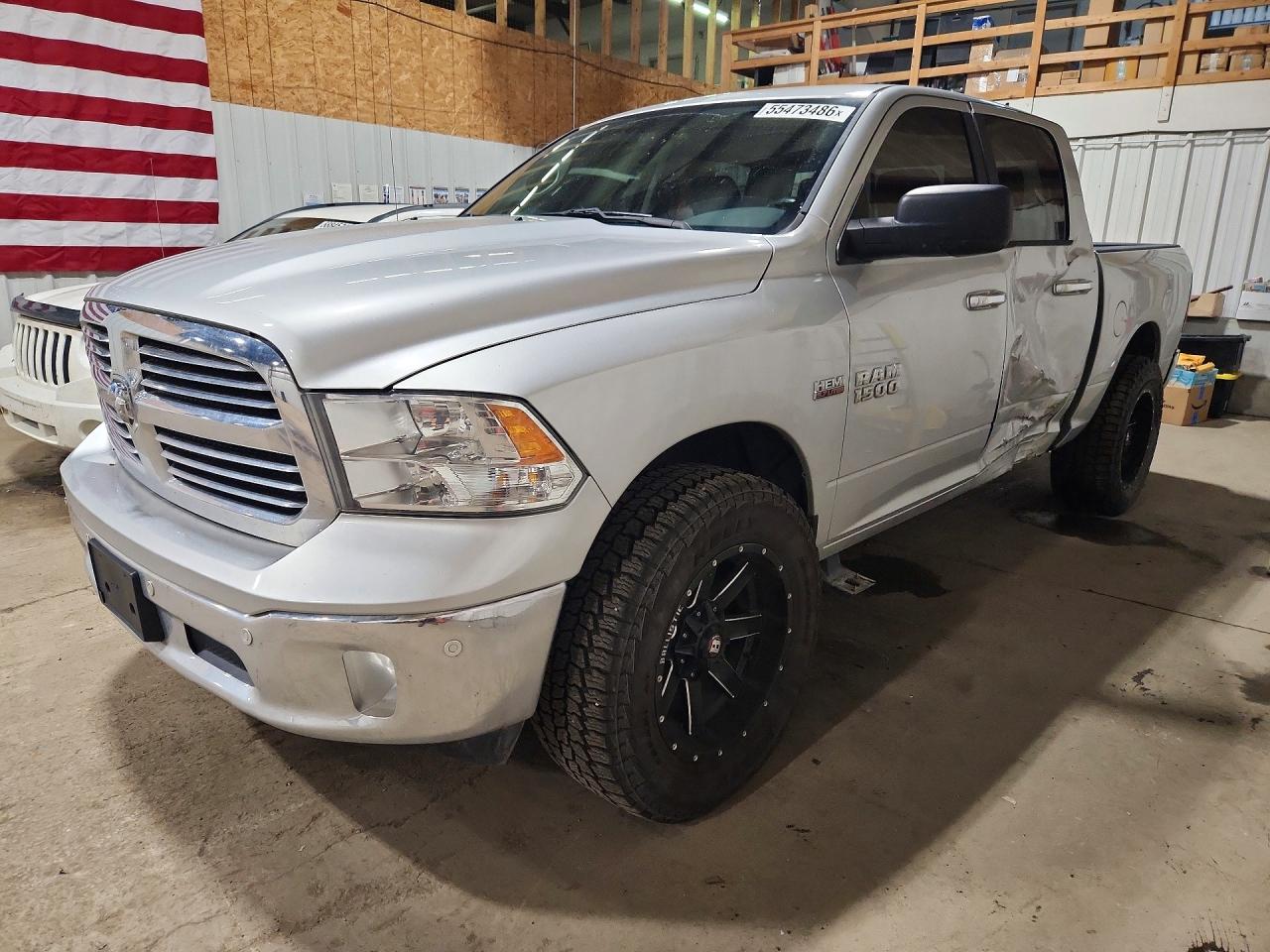 2017 RAM 1500 SLT