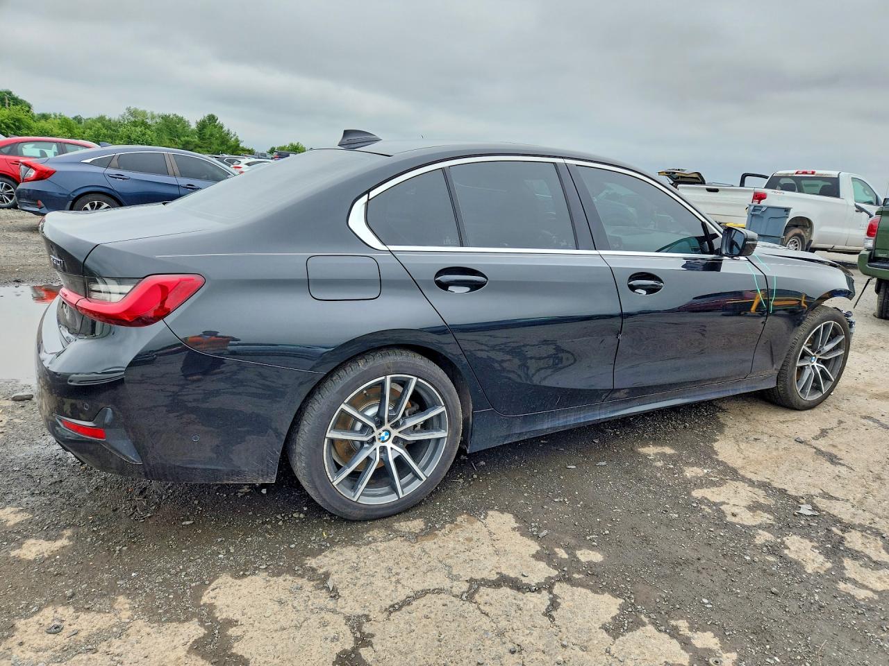 2020 BMW 330XI — снимка 3