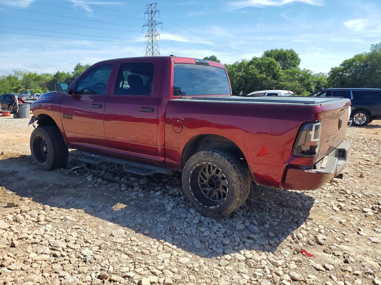 2018 RAM 1500 ST — снимка 2