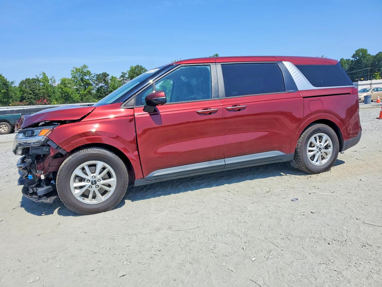 2022 KIA CARNIVAL LX
