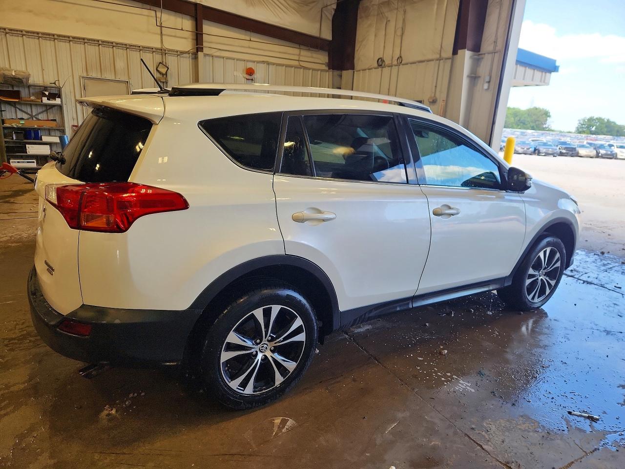 2015 TOYOTA RAV4 LIMITED — снимка 3