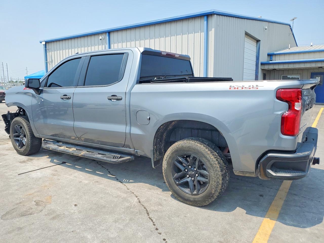 2019 CHEVROLET SILVERADO K1500 TRAIL BOSS CUSTOM — снимка 2