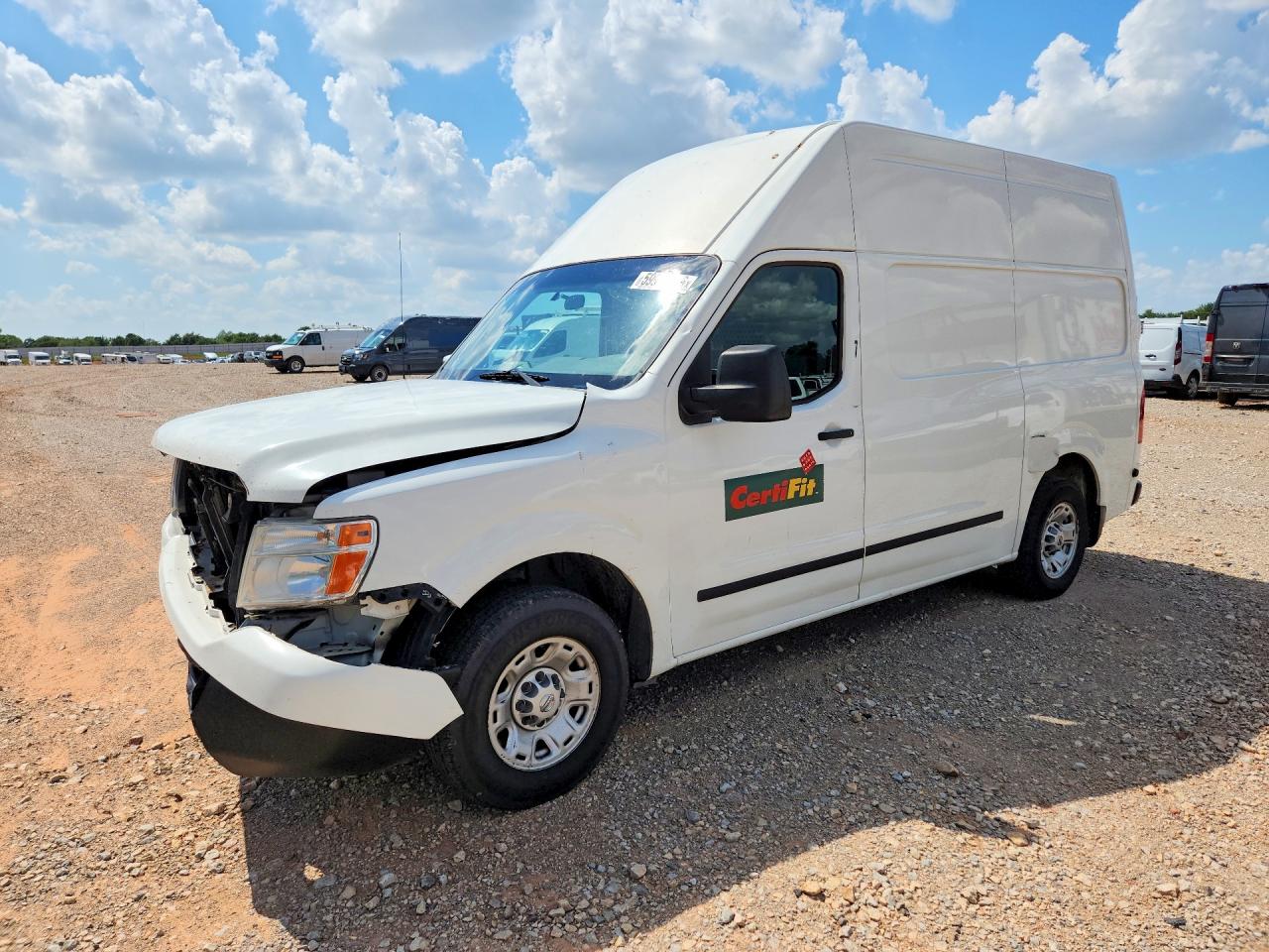 2017 NISSAN NV 2500