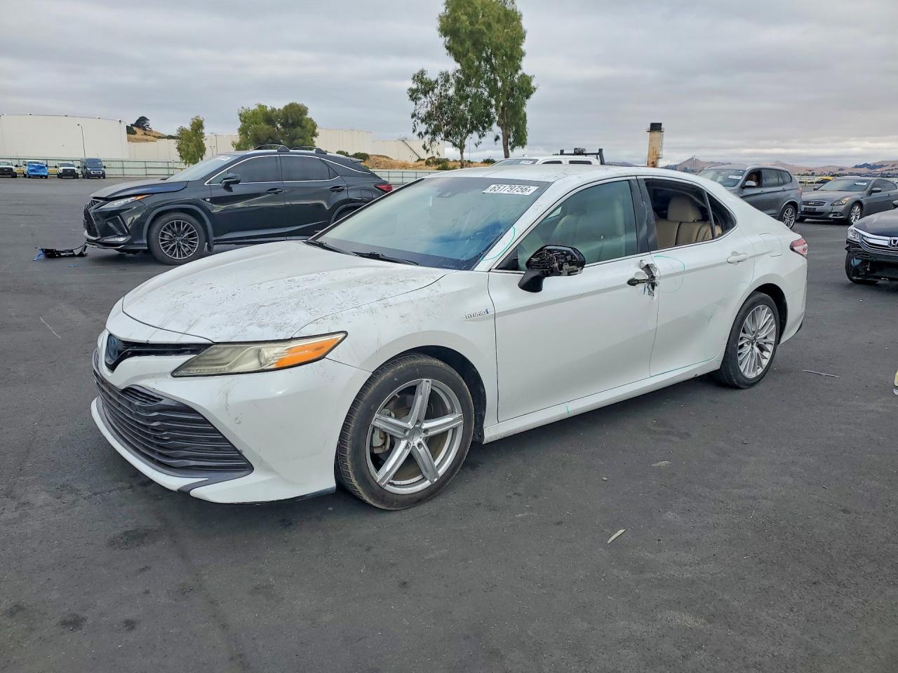 2018 TOYOTA CAMRY HYBRID XLE