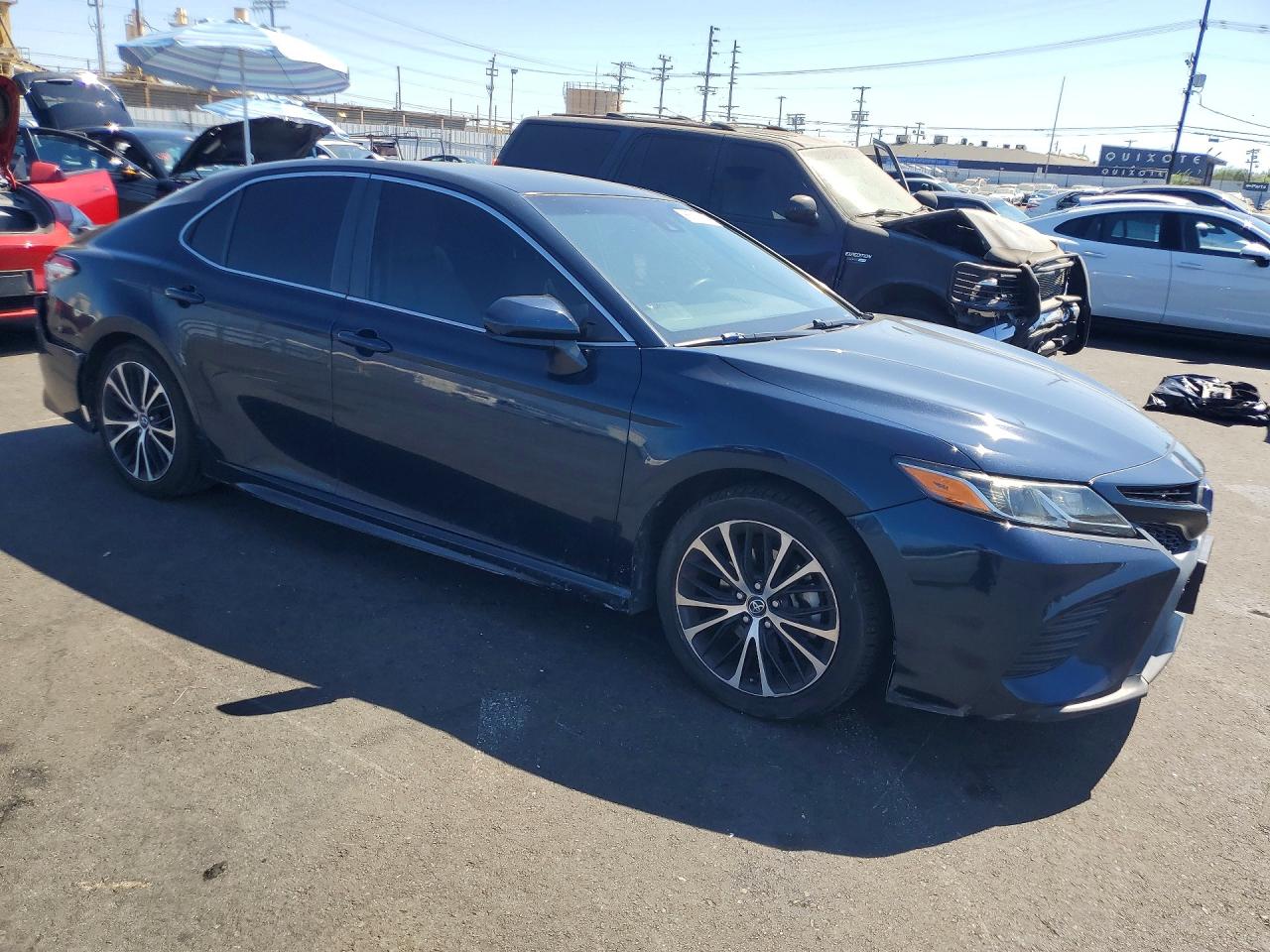2018 TOYOTA CAMRY SE — снимка 4