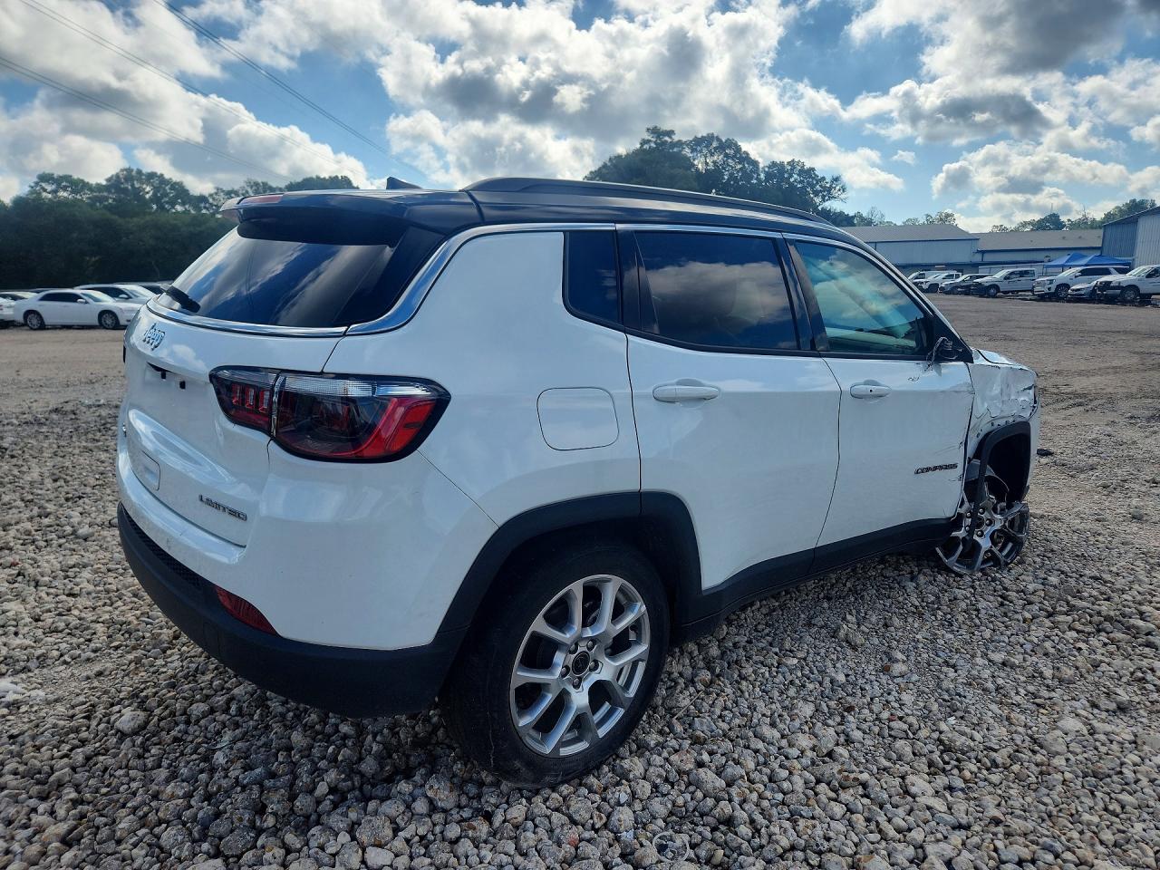 2025 JEEP COMPASS LIMITED — снимка 3