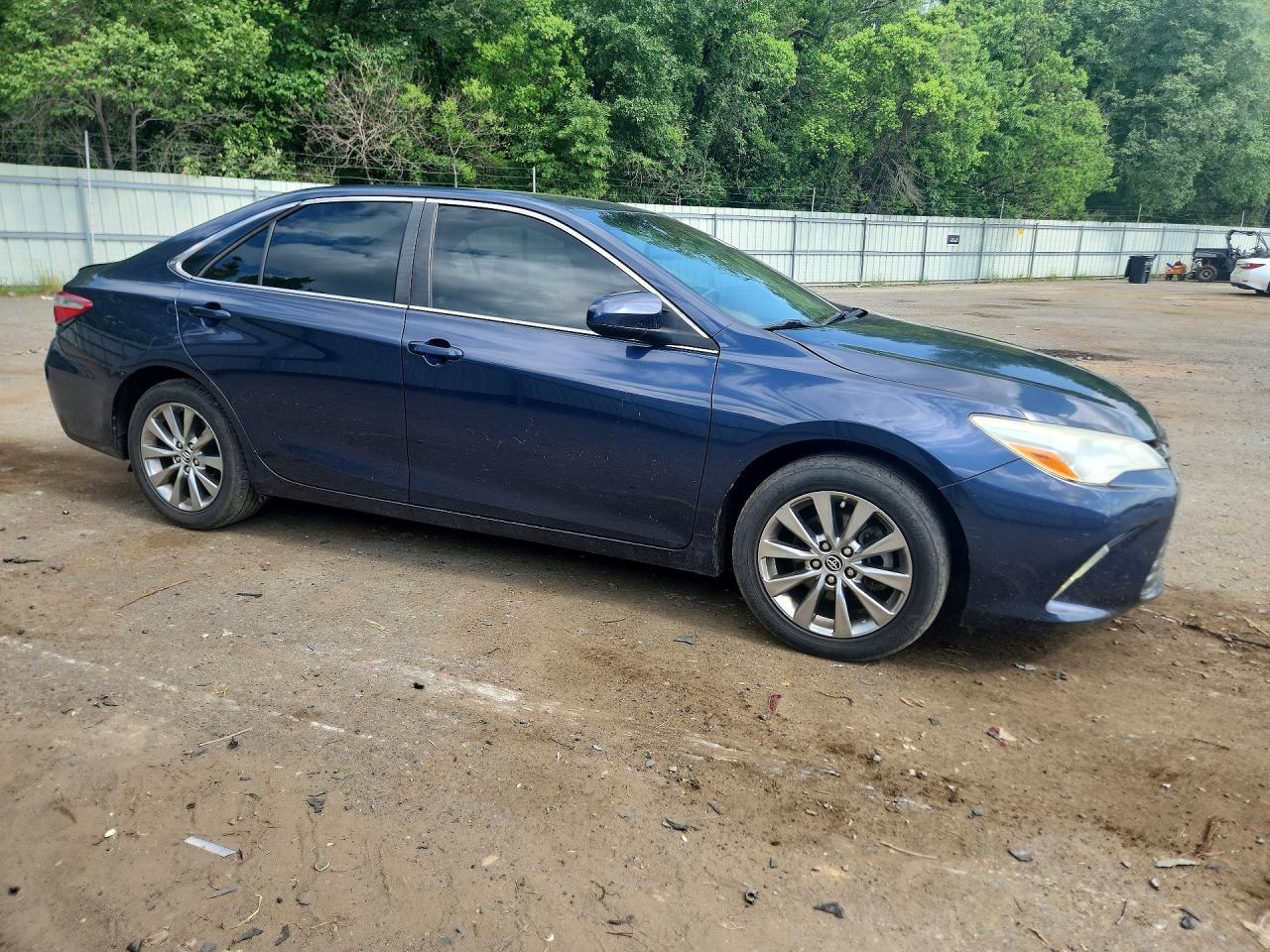 2015 TOYOTA CAMRY XLE — снимка 4