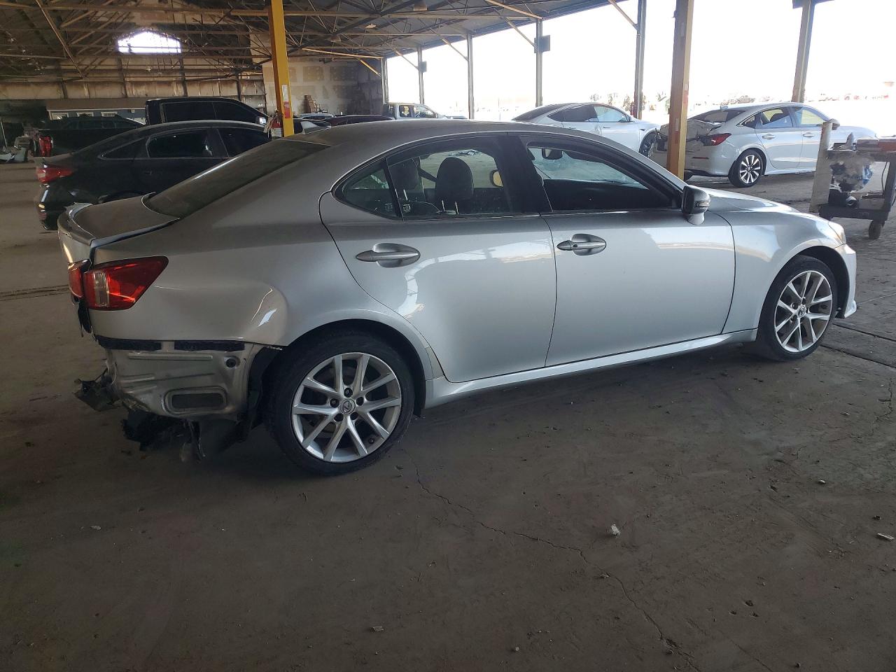 2013 LEXUS IS 250 — снимка 3