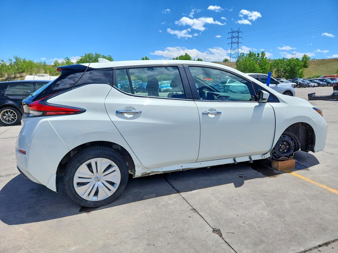 2025 NISSAN LEAF S — снимка 3