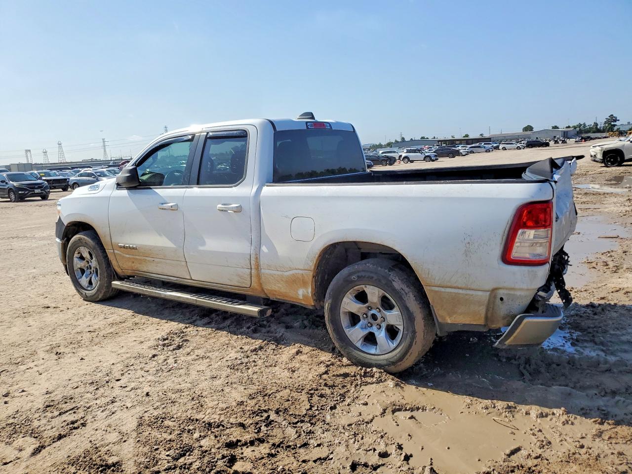 2022 RAM 1500 BIG HORN — снимка 2