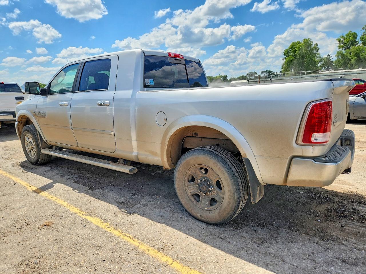 2016 RAM 2500 LARAMIE — снимка 2