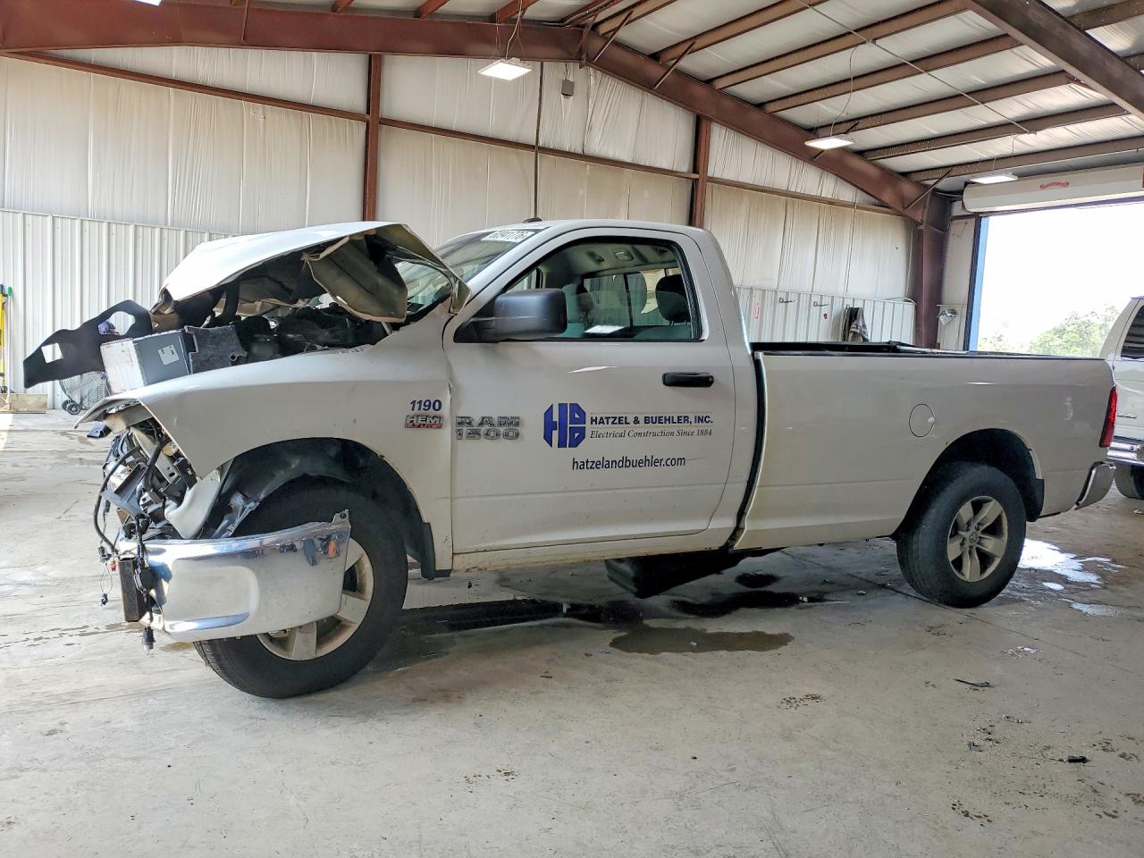 2018 RAM 1500 ST