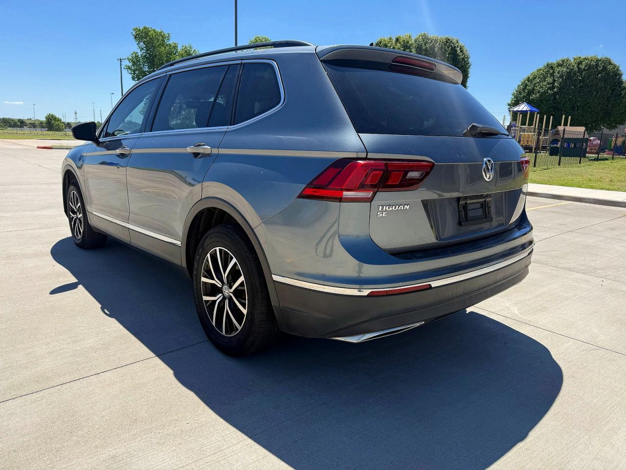 2021 VOLKSWAGEN TIGUAN SE — снимка 3