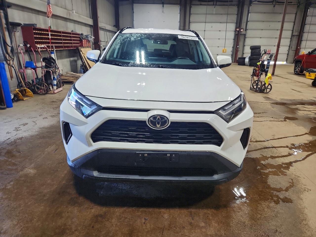 2023 TOYOTA RAV4 XLE — снимка 5