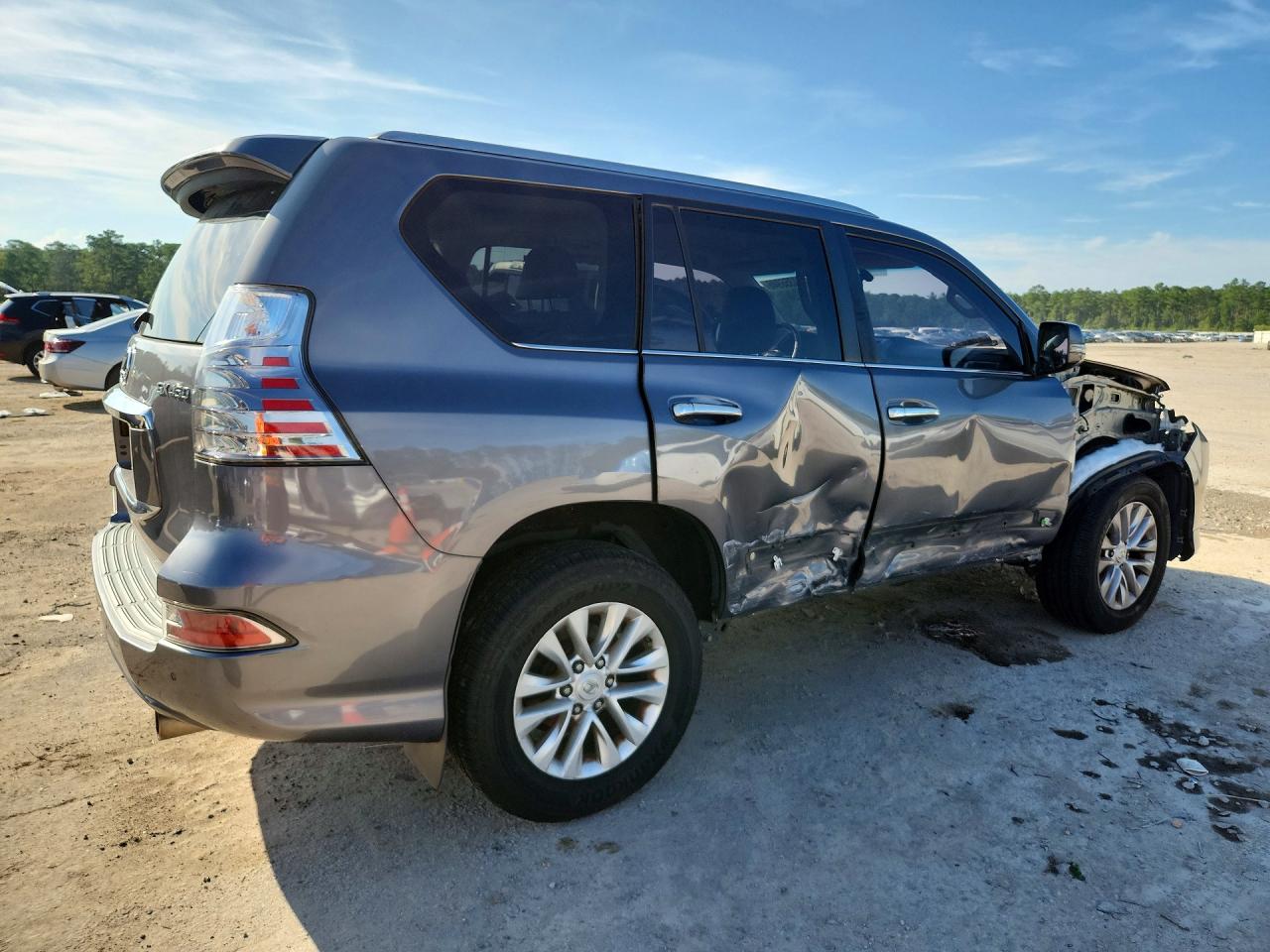 2017 LEXUS GX 460 — снимка 3