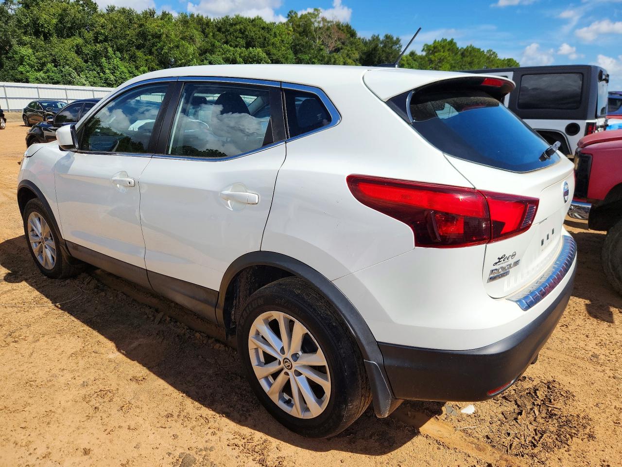 2019 NISSAN ROGUE SPORT S — снимка 2