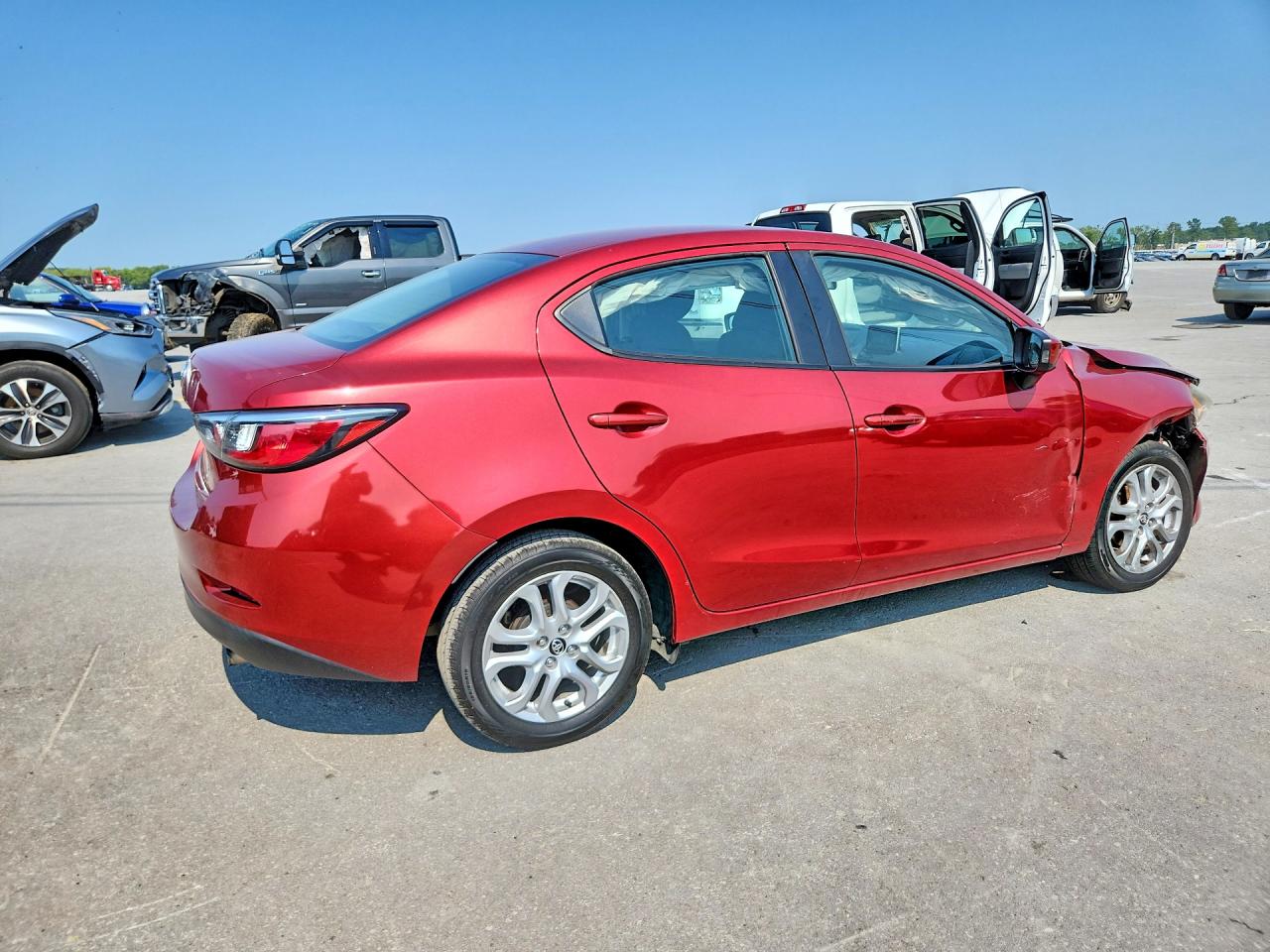 2017 TOYOTA YARIS IA BASE — снимка 3