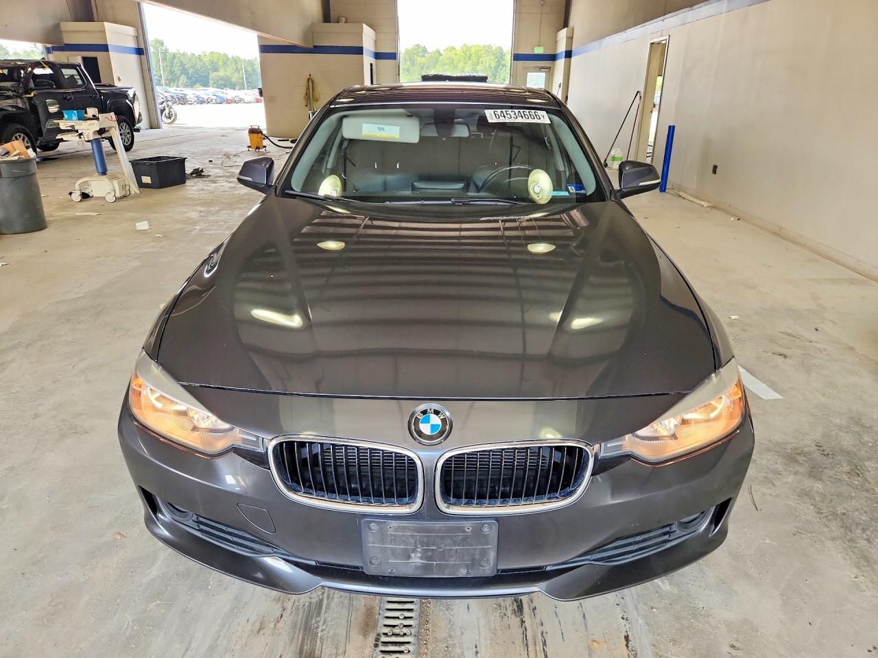 2014 BMW 320 I XDRIVE — снимка 5
