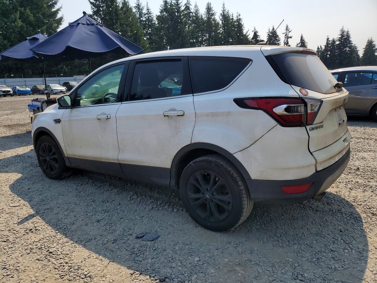 2017 FORD ESCAPE SE — снимка 2