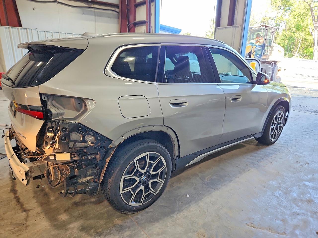 2024 BMW X1 XDRIVE28I — снимка 3