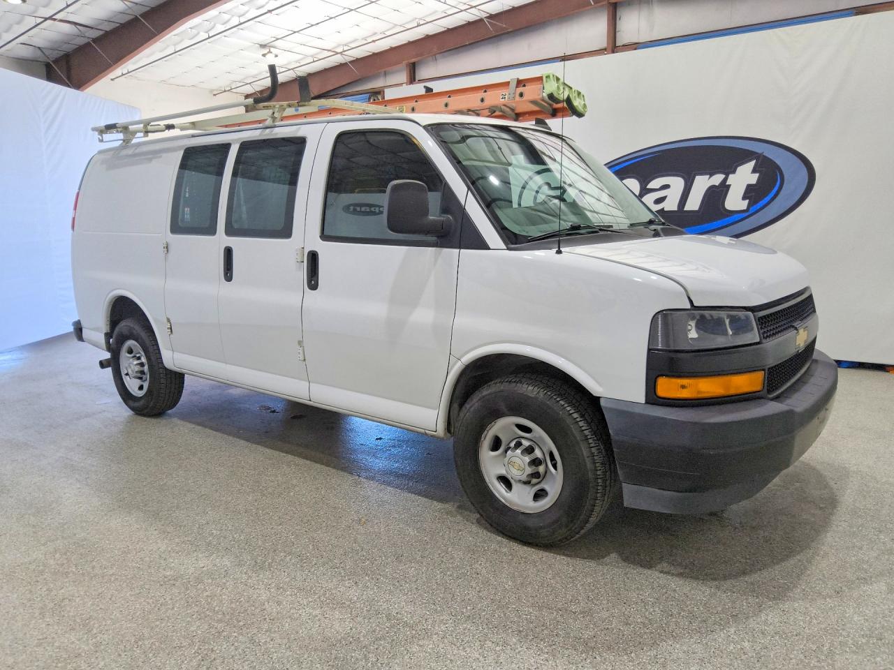 2020 CHEVROLET EXPRESS G2500 — снимка 4