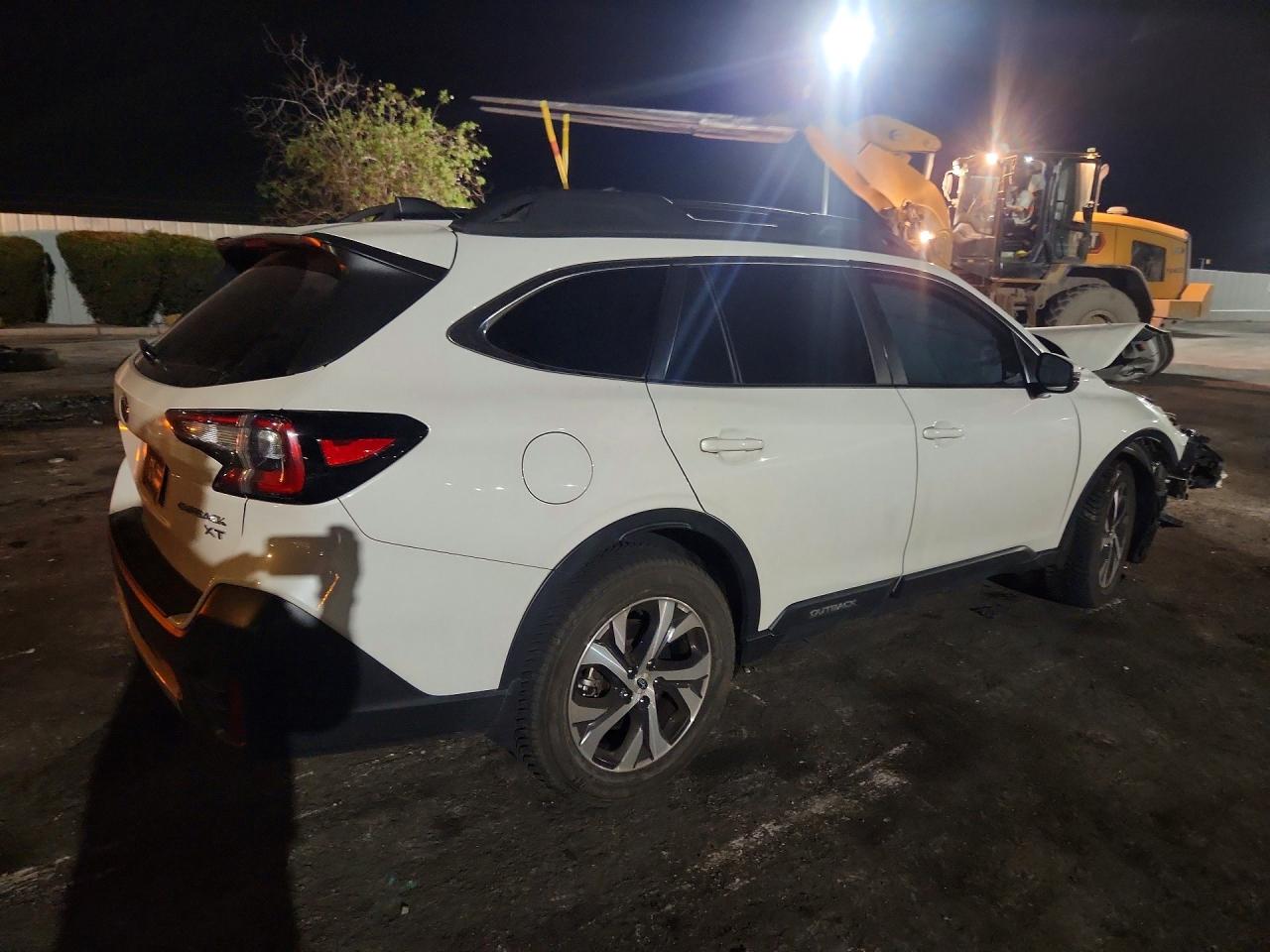 2020 SUBARU OUTBACK LIMITED XT — снимка 3