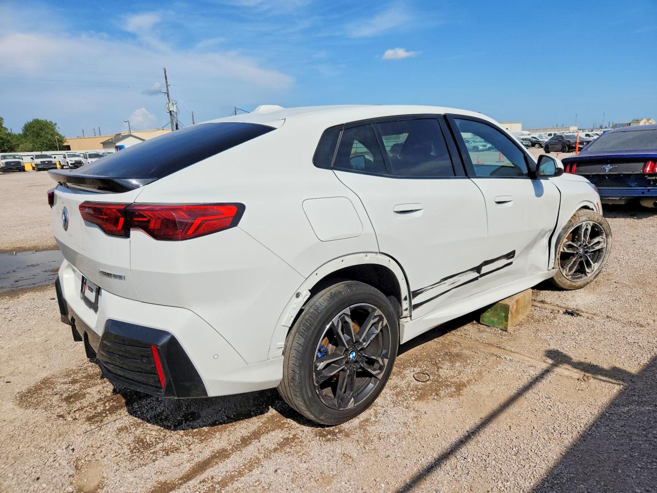 2025 BMW X2 XDRIVE28I — снимка 3