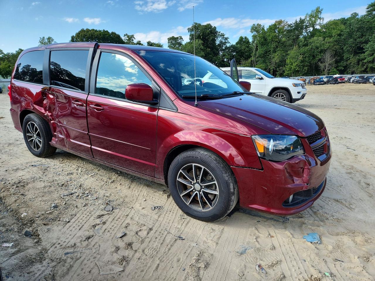 2017 DODGE GRAND CARAVAN GT — снимка 4