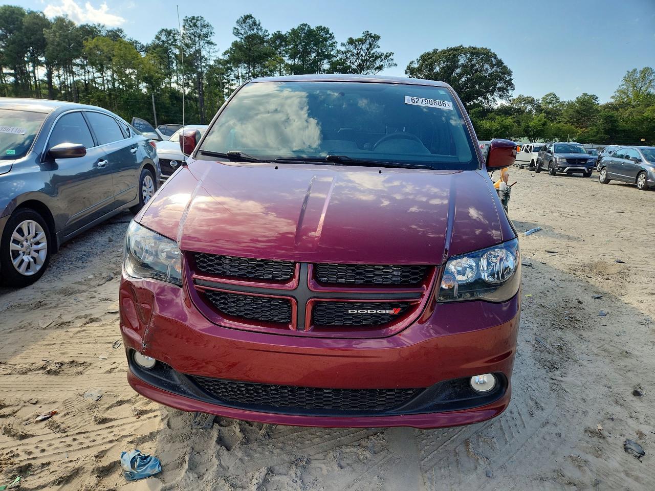 2017 DODGE GRAND CARAVAN GT — снимка 5