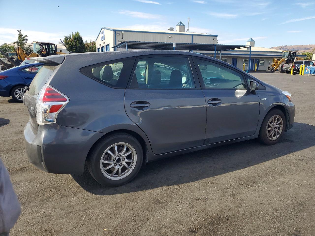 2016 TOYOTA PRIUS V TWO — снимка 3