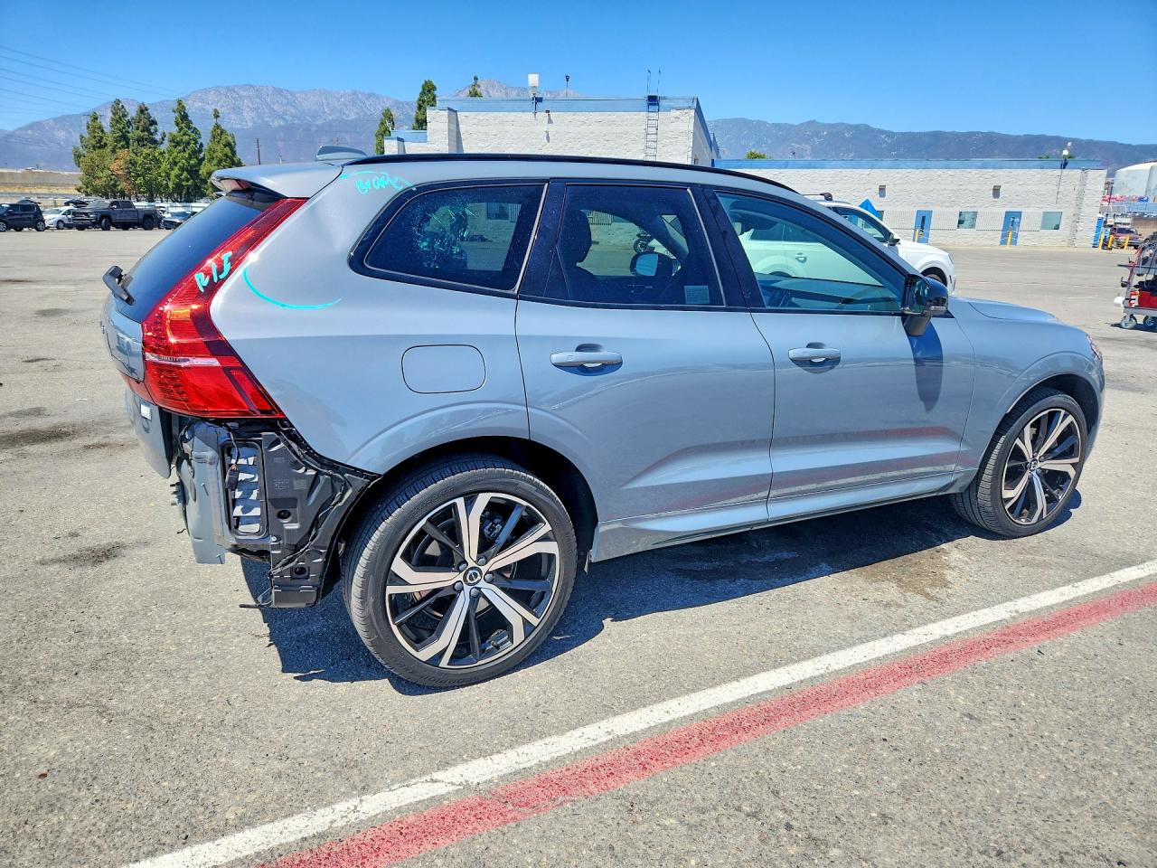 2023 VOLVO XC60 ULTIMATE — снимка 3