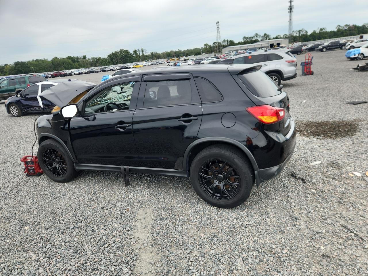 2017 MITSUBISHI OUTLANDER SPORT ES — снимка 2